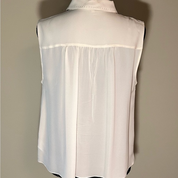 KOBI HALPERIN Genevieve Eyelet Accent Linen Blend Button-Up Shirt - Picture 5 of 8